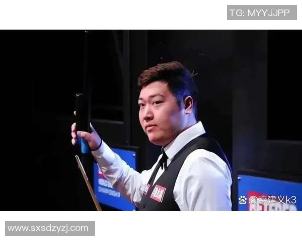 斯诺克精彩对决颜丙涛挑战希金斯谁能笑到最后直播全程不容错过