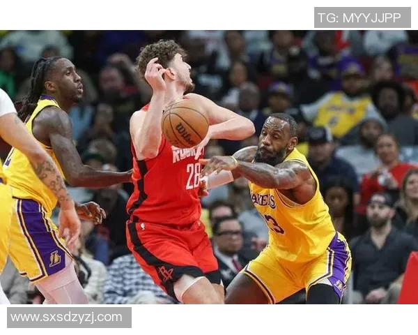 火箭与湖人第四场精彩对决录像回顾及赛后分析